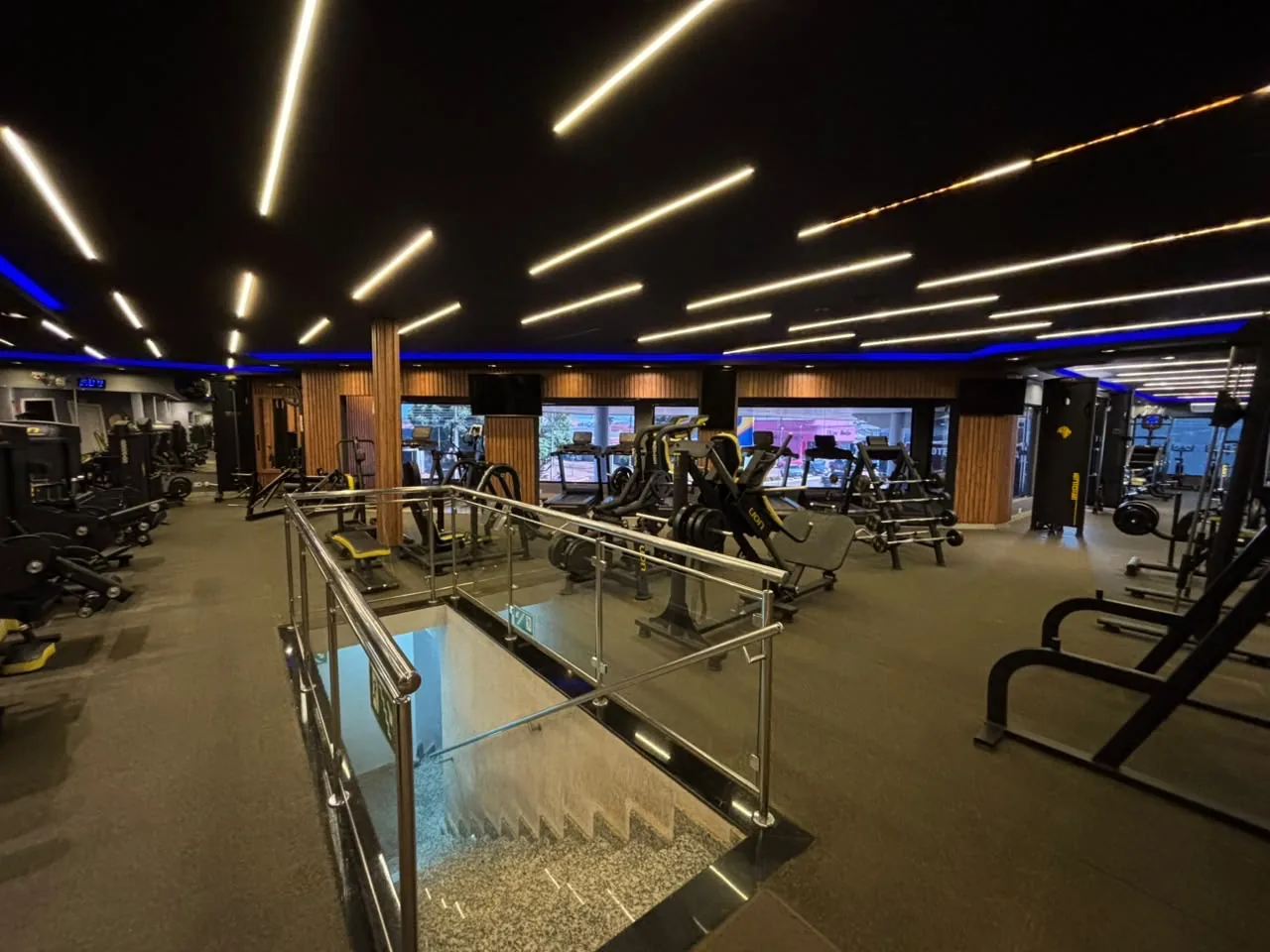 Interior Winner Academia